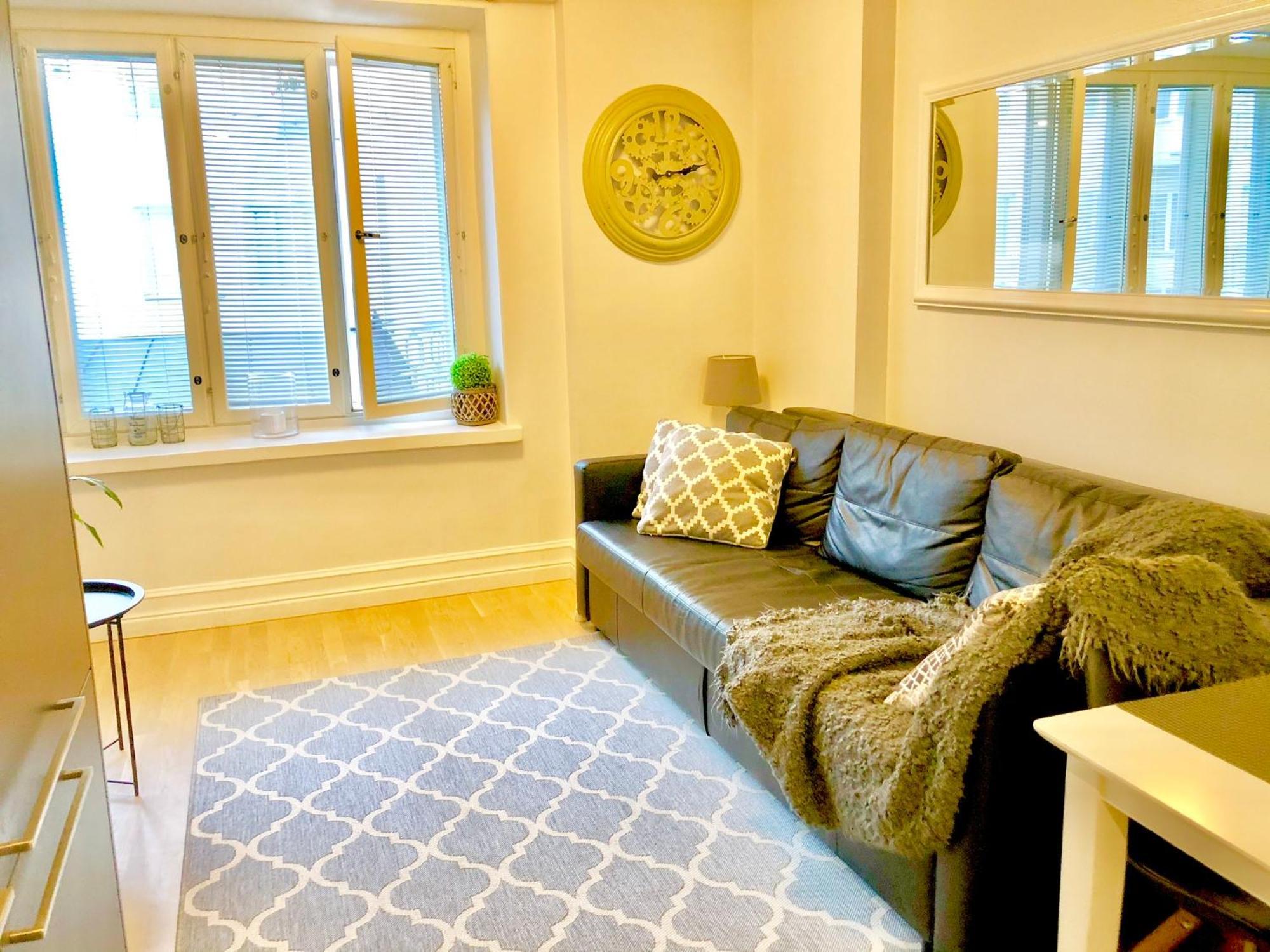 Scandinavian Home In Heard City Helsinki Eksteriør billede